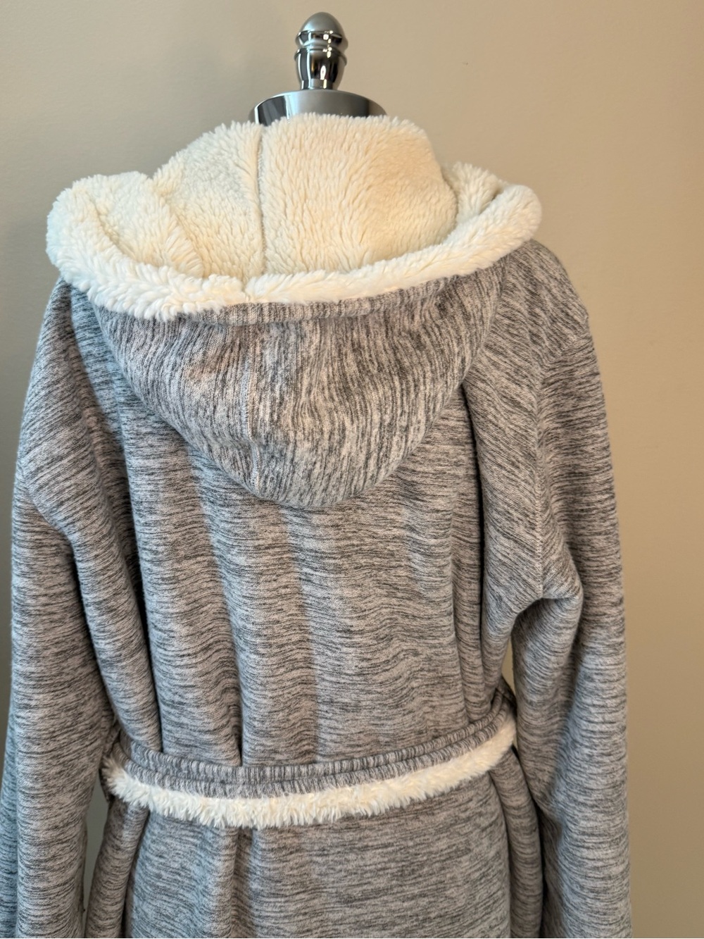 UGG Portola Cream Sherpa Hoodie Robe Size XL Soft Ivory Fleece - Picture 9 of 15